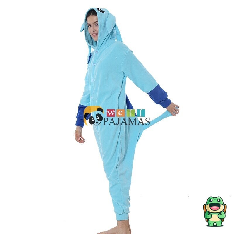 Détail de la matière polaire douce de Chaussons Givrali Bleu Pokémon