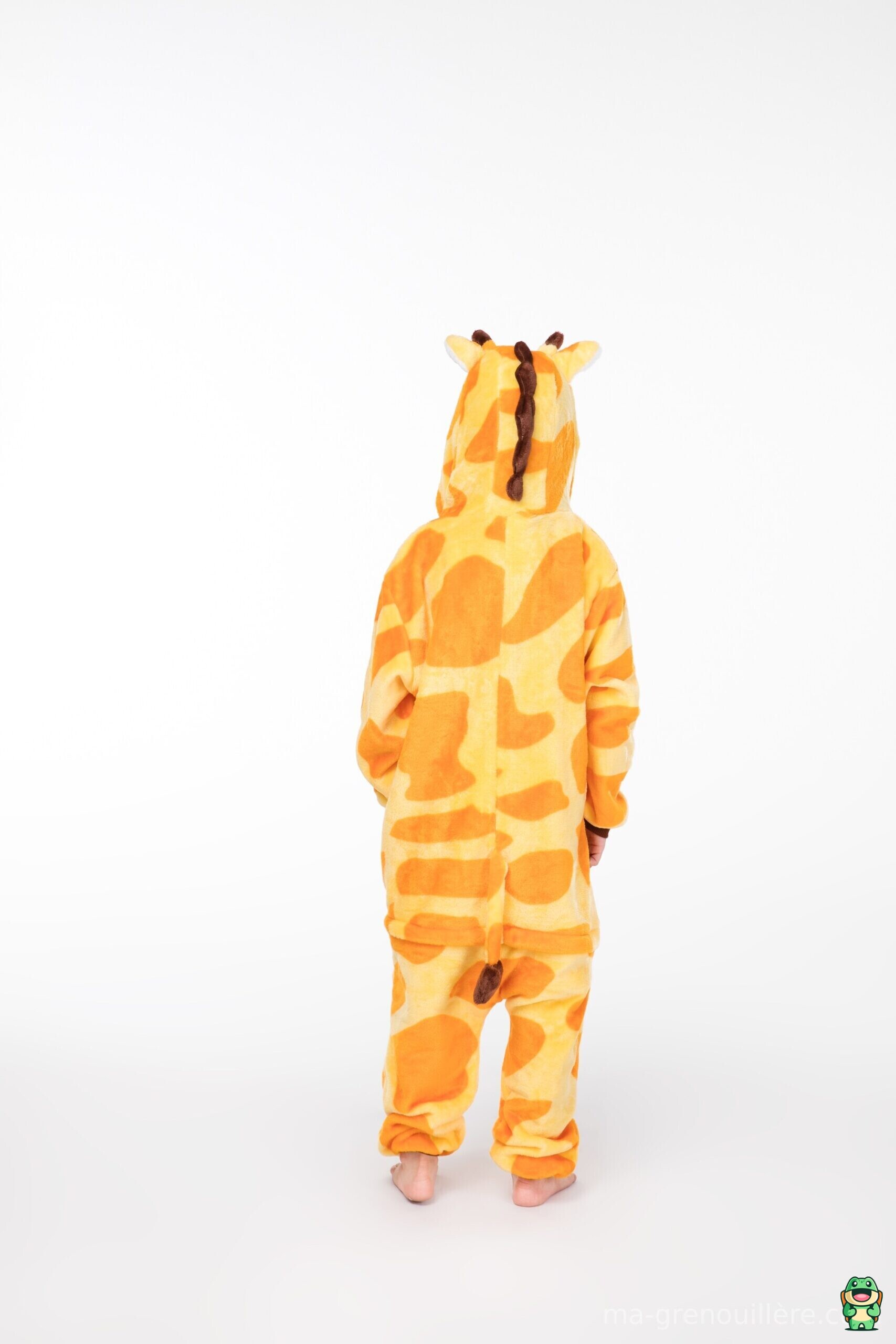 Détail de la flanelle douce et du motif tacheté girafe