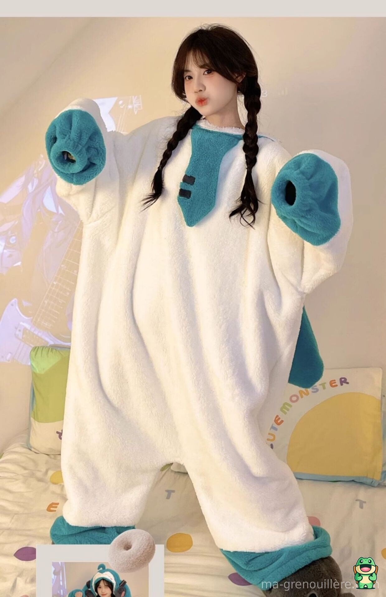 Capuche Hatsune Miku avec détails du personnage