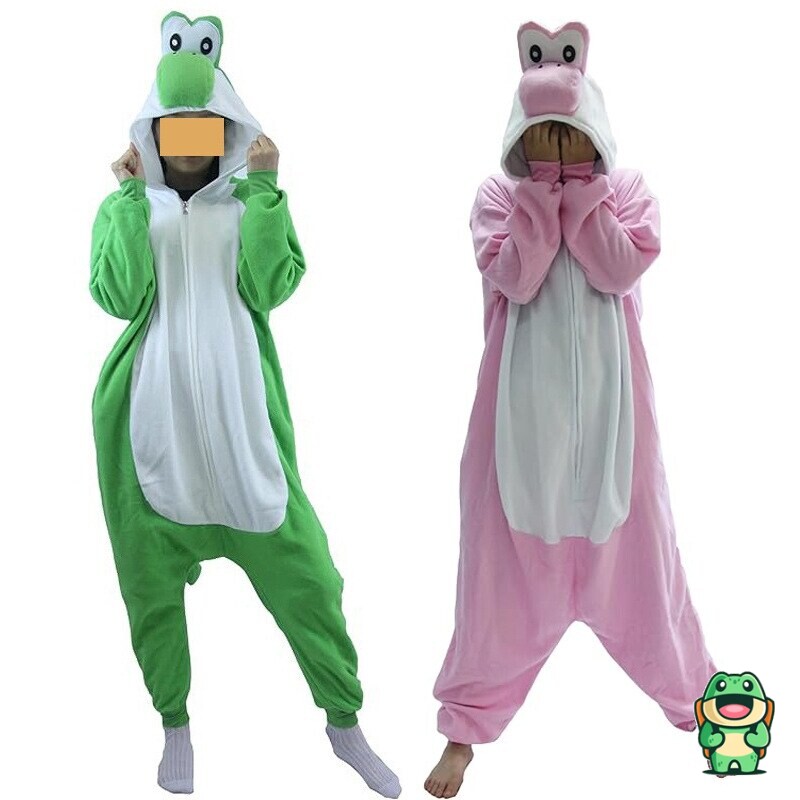 Grenouillère Mario Yoshi adulte vue de face avec capuche colorée