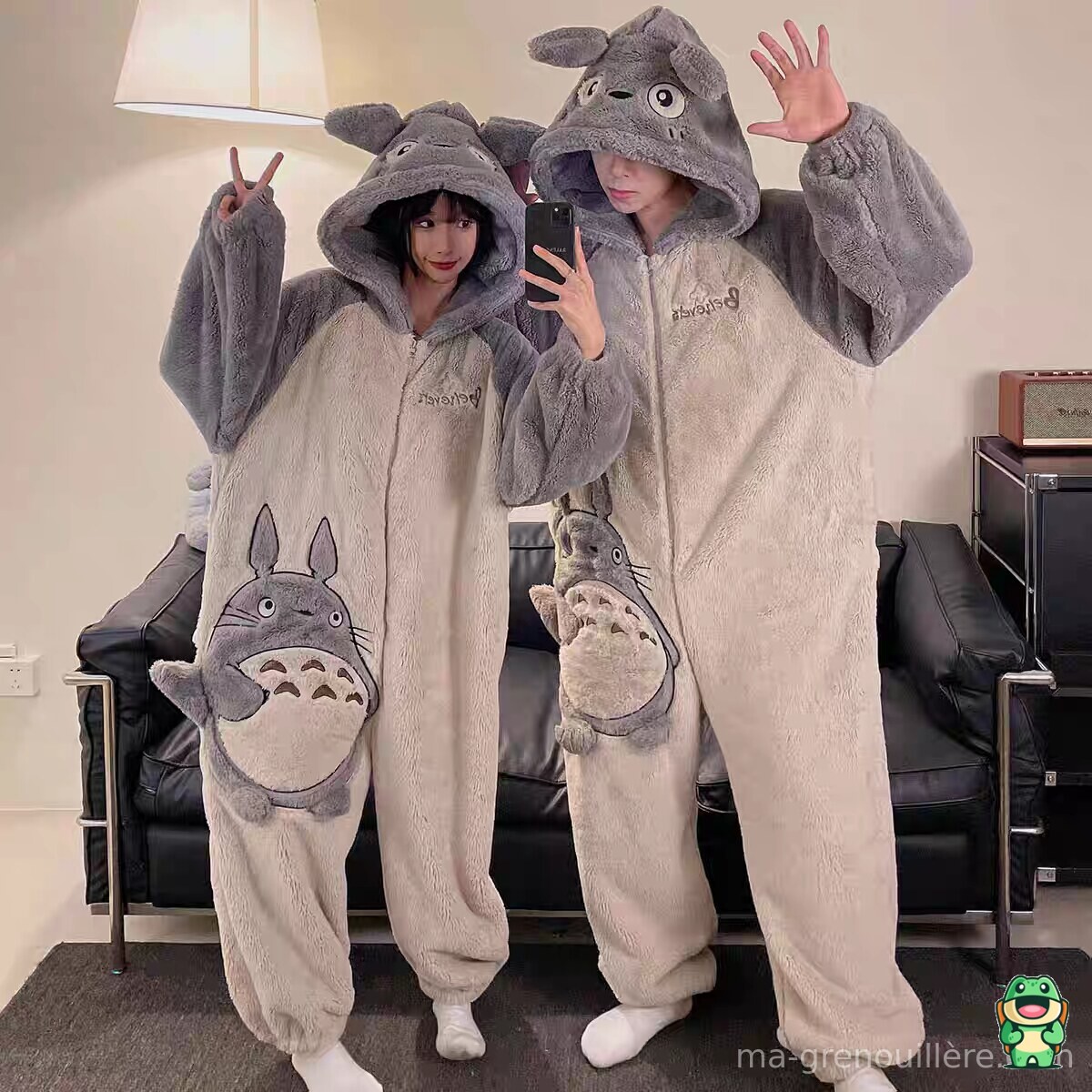 Grenouillère Totoro gris clair vue de face
