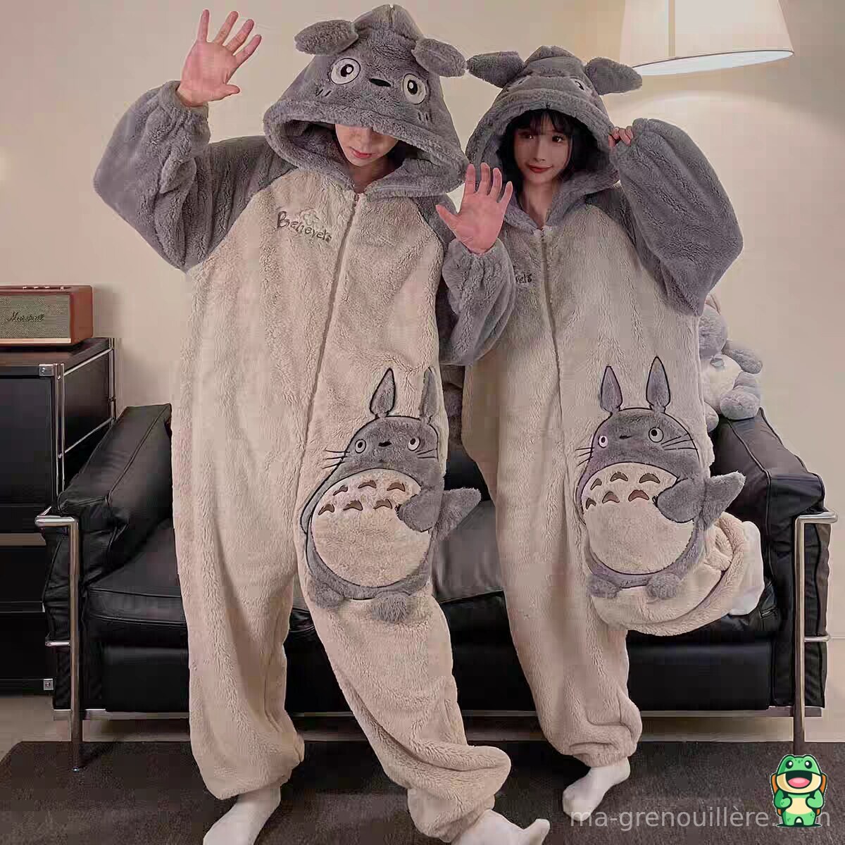 Capuche Totoro gris clair avec oreilles et visage