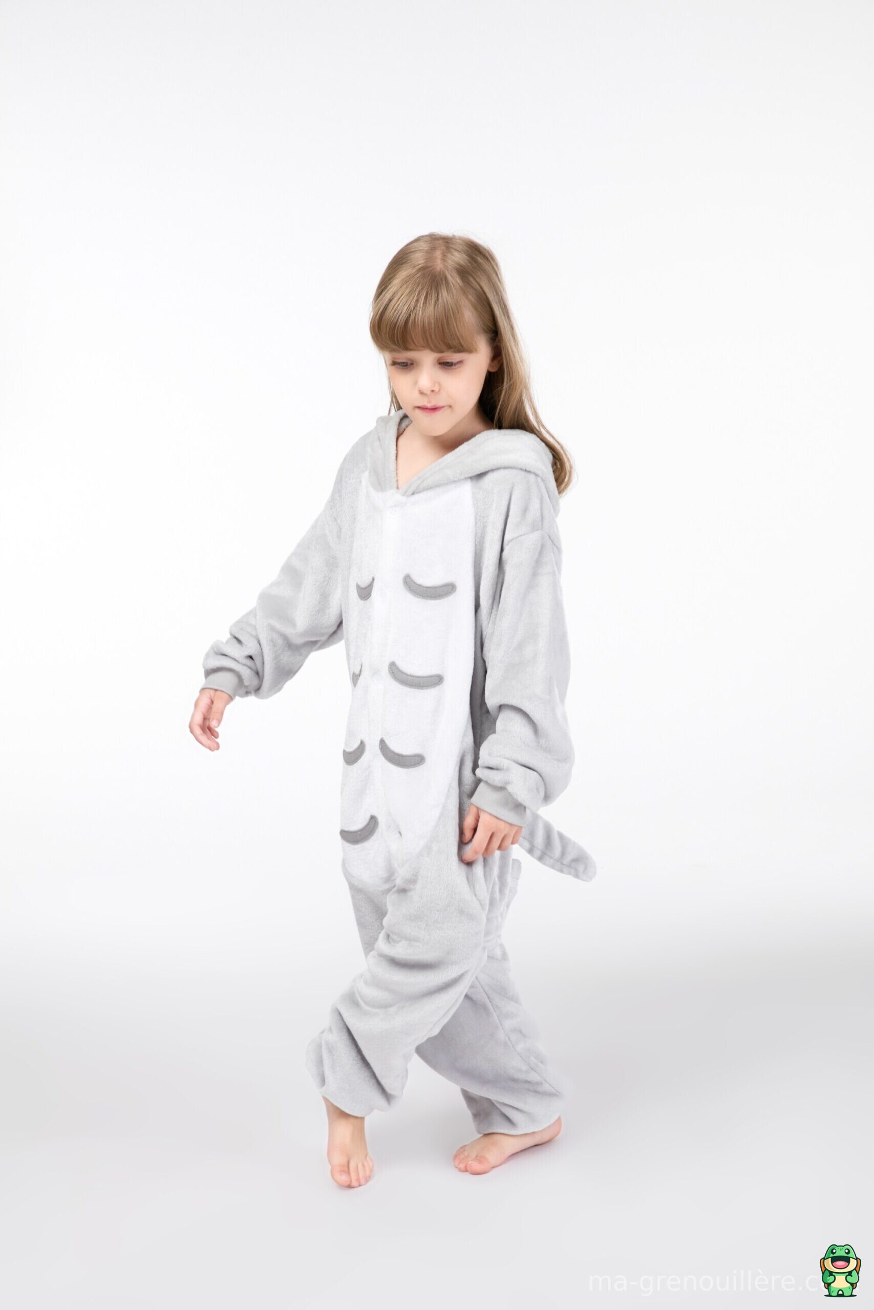 Capuche de la grenouillère Totoro avec oreilles et visage