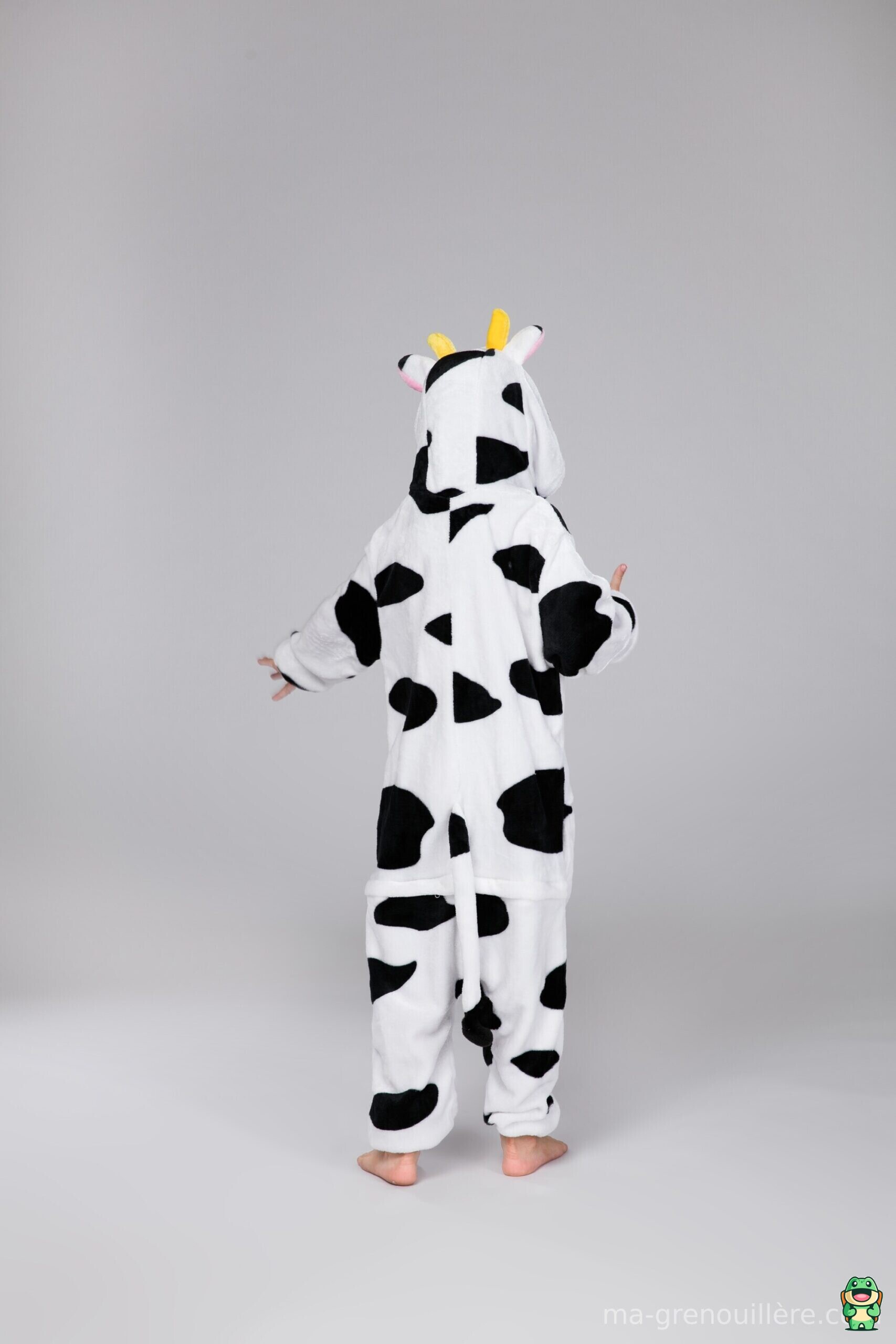 Capuche de la grenouillère vache avec oreilles et museau